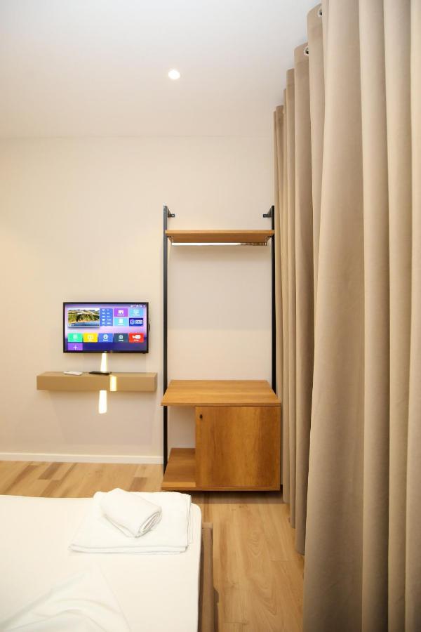 Hotel Amantia Orikum Buitenkant foto