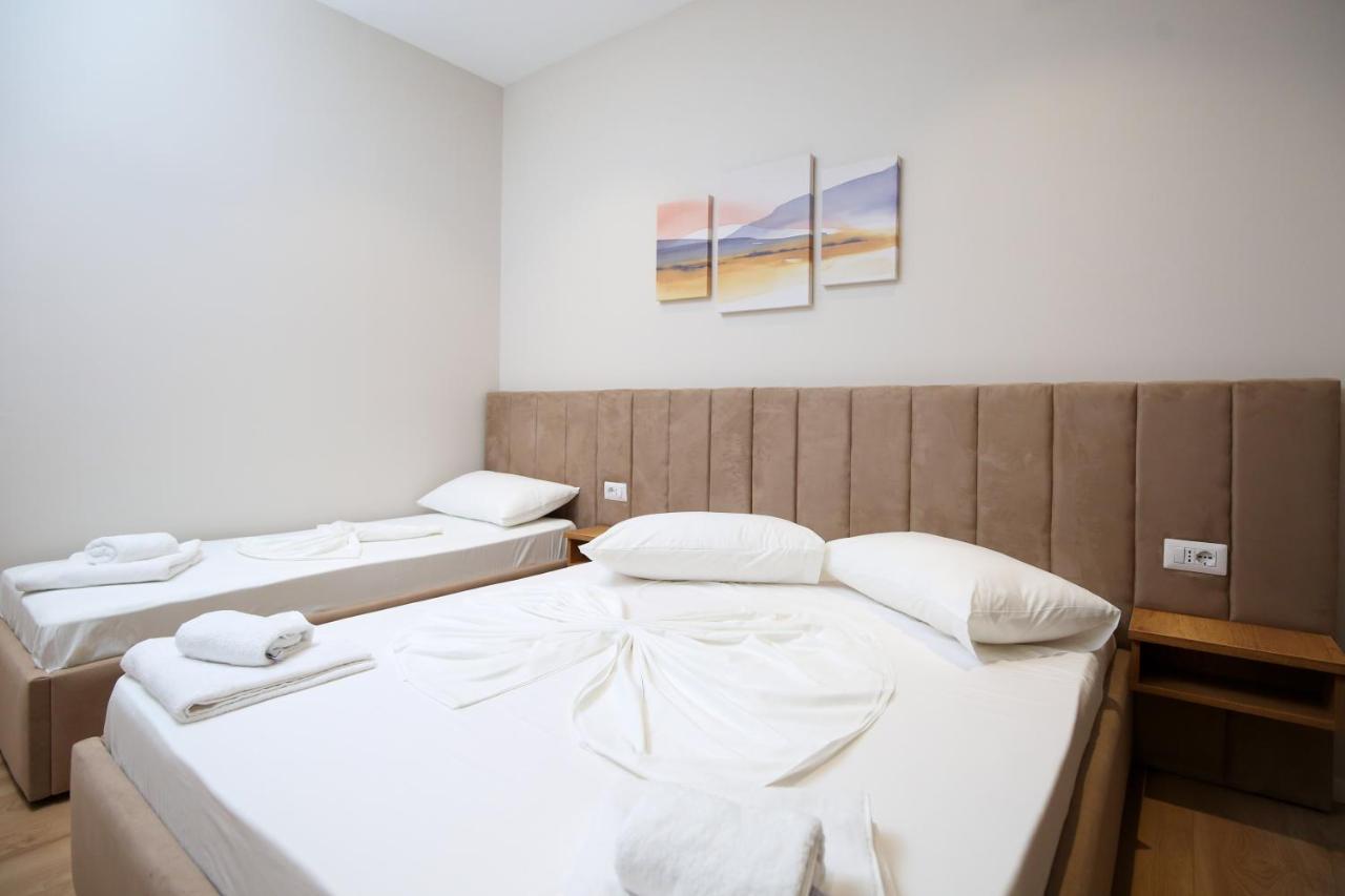 Hotel Amantia Orikum Buitenkant foto