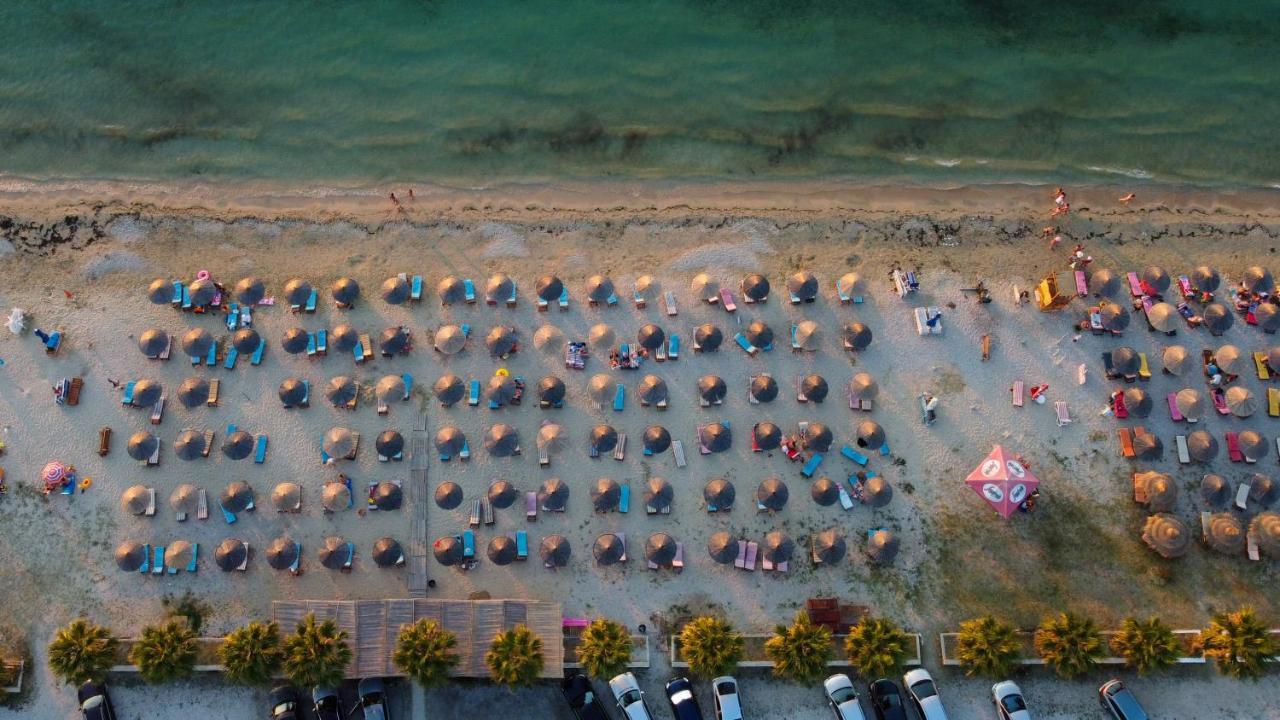 Hotel Amantia Orikum Buitenkant foto
